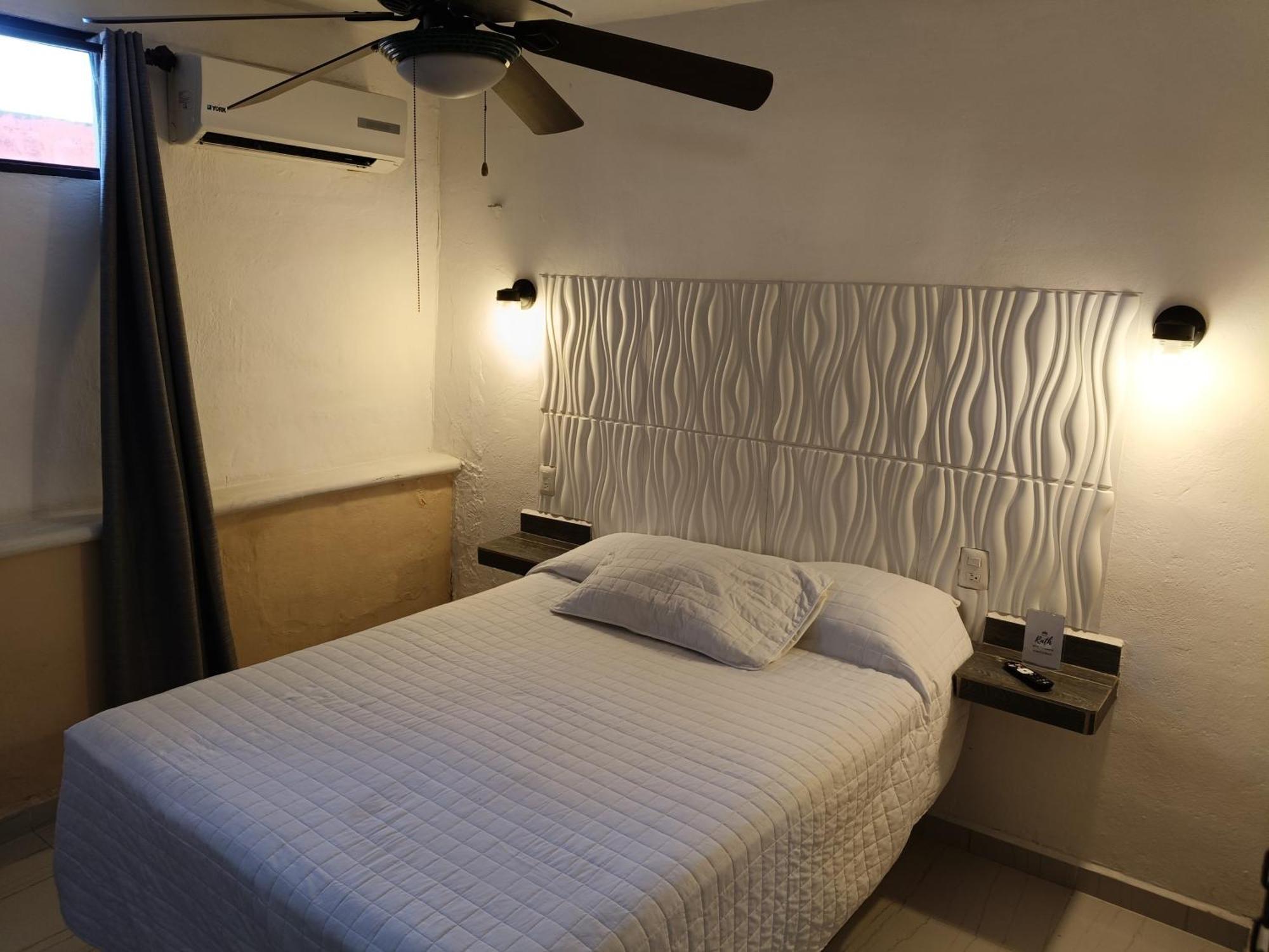 Hotel Rath Campeche Buitenkant foto