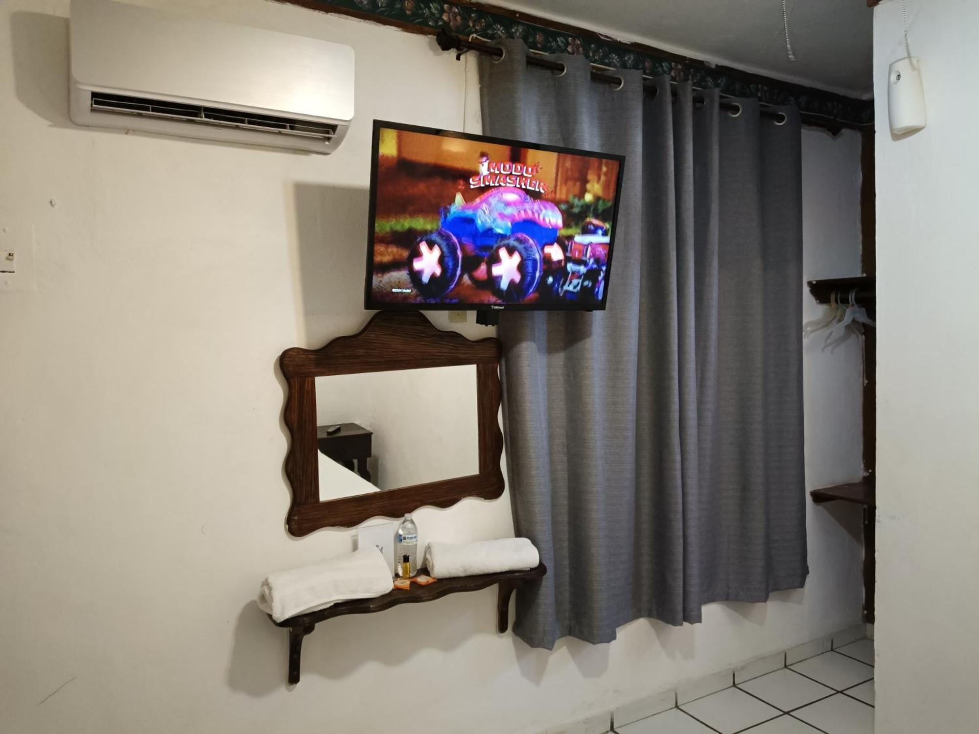 Hotel Rath Campeche Buitenkant foto