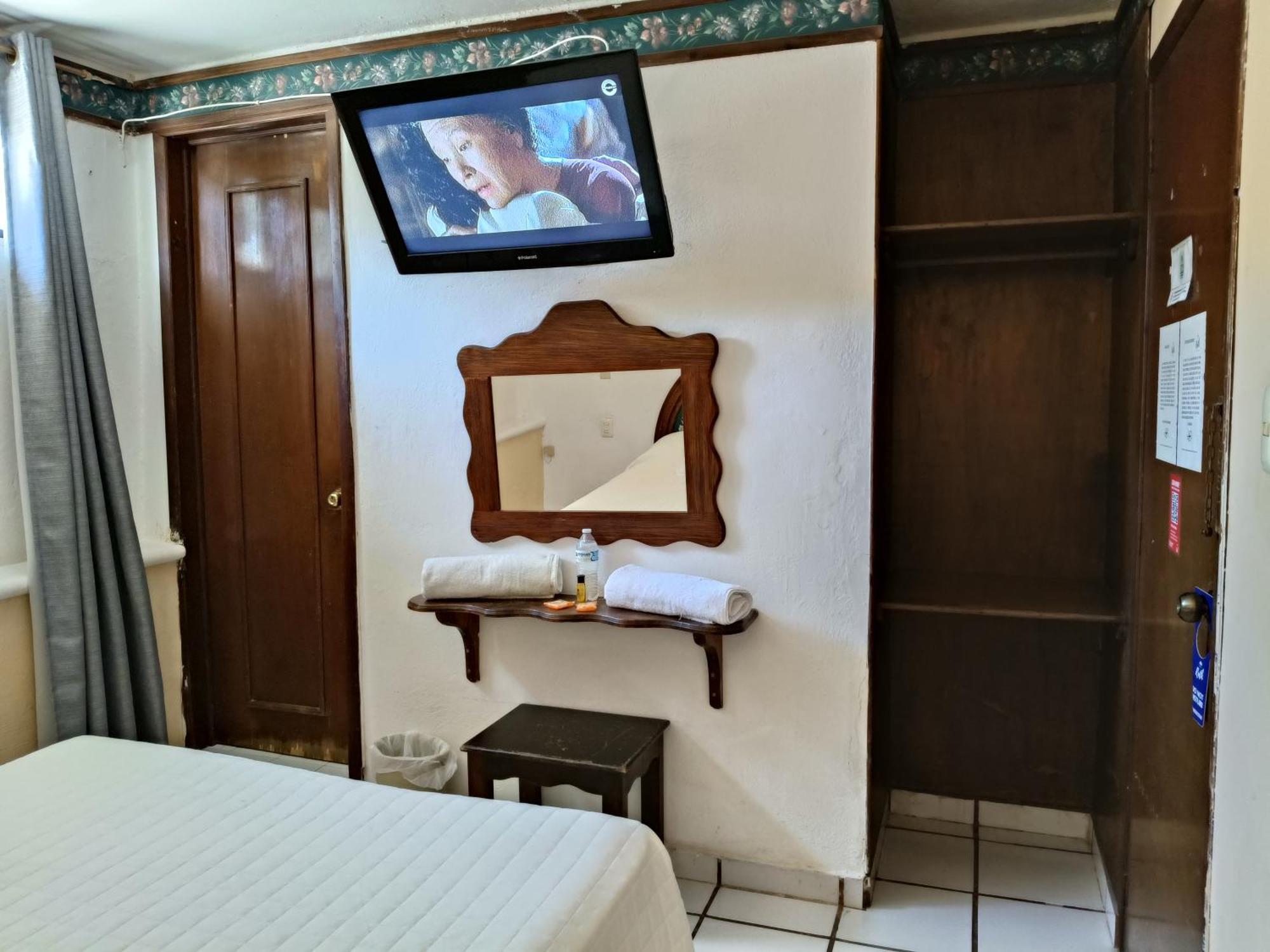 Hotel Rath Campeche Buitenkant foto