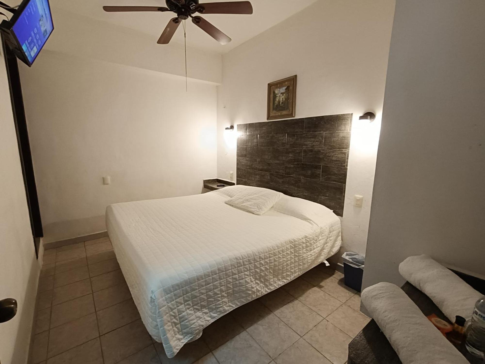 Hotel Rath Campeche Buitenkant foto